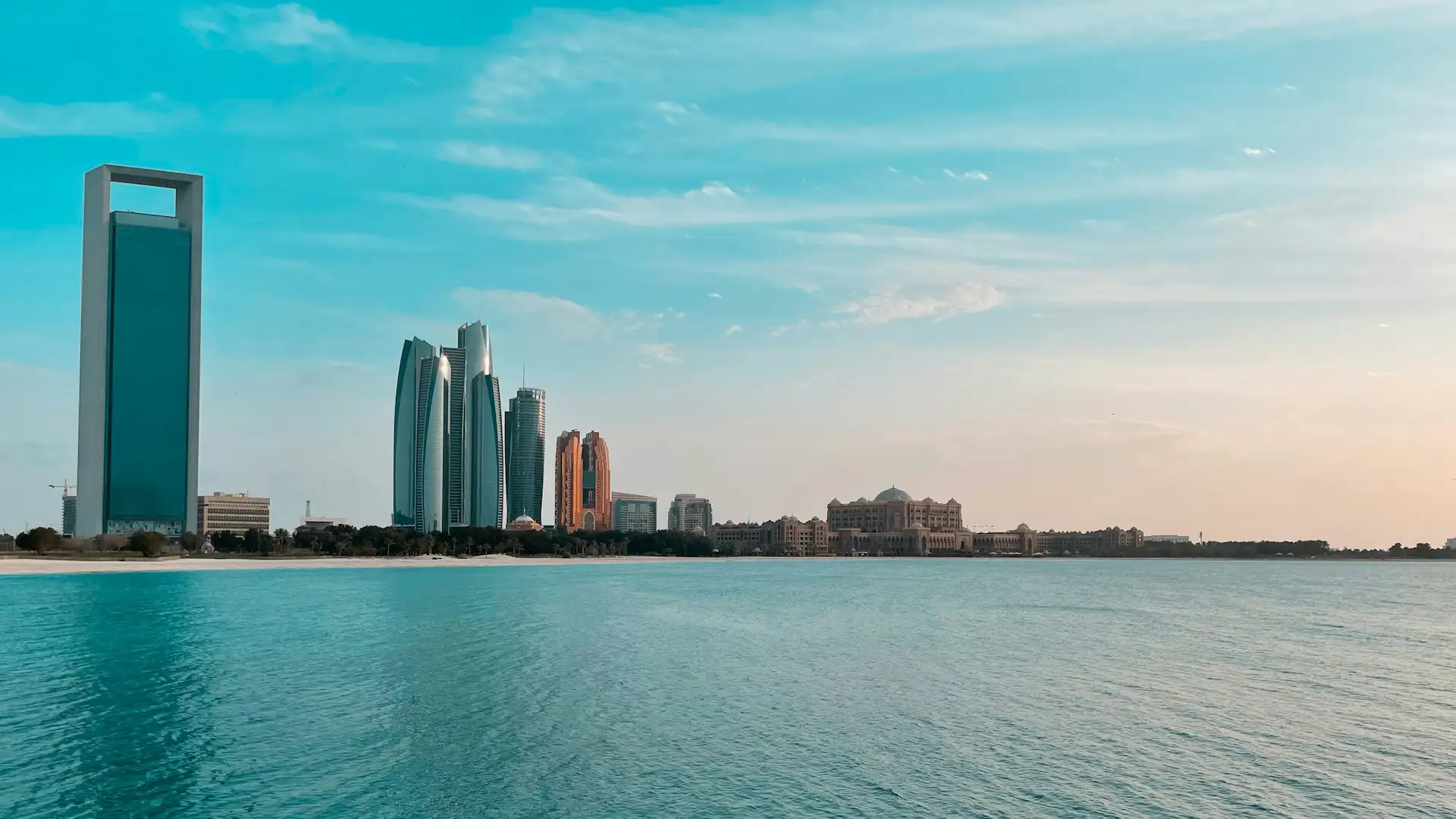 Tanie loty do Abu Dhabi (AUH)