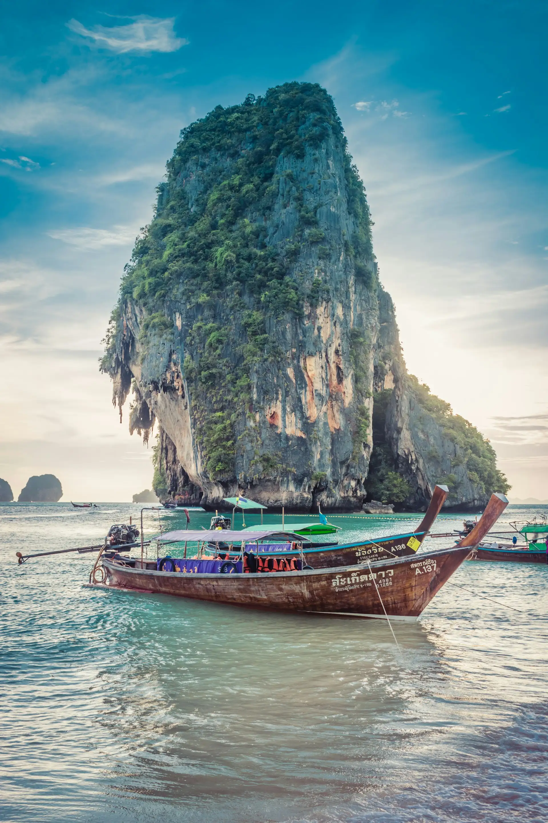 Tanie loty do Phuket (HKT)