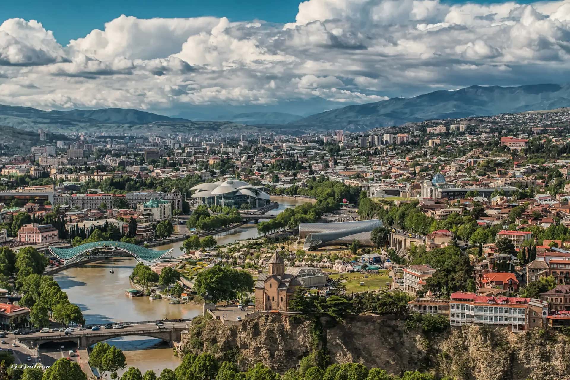 Lot do Tbilisi