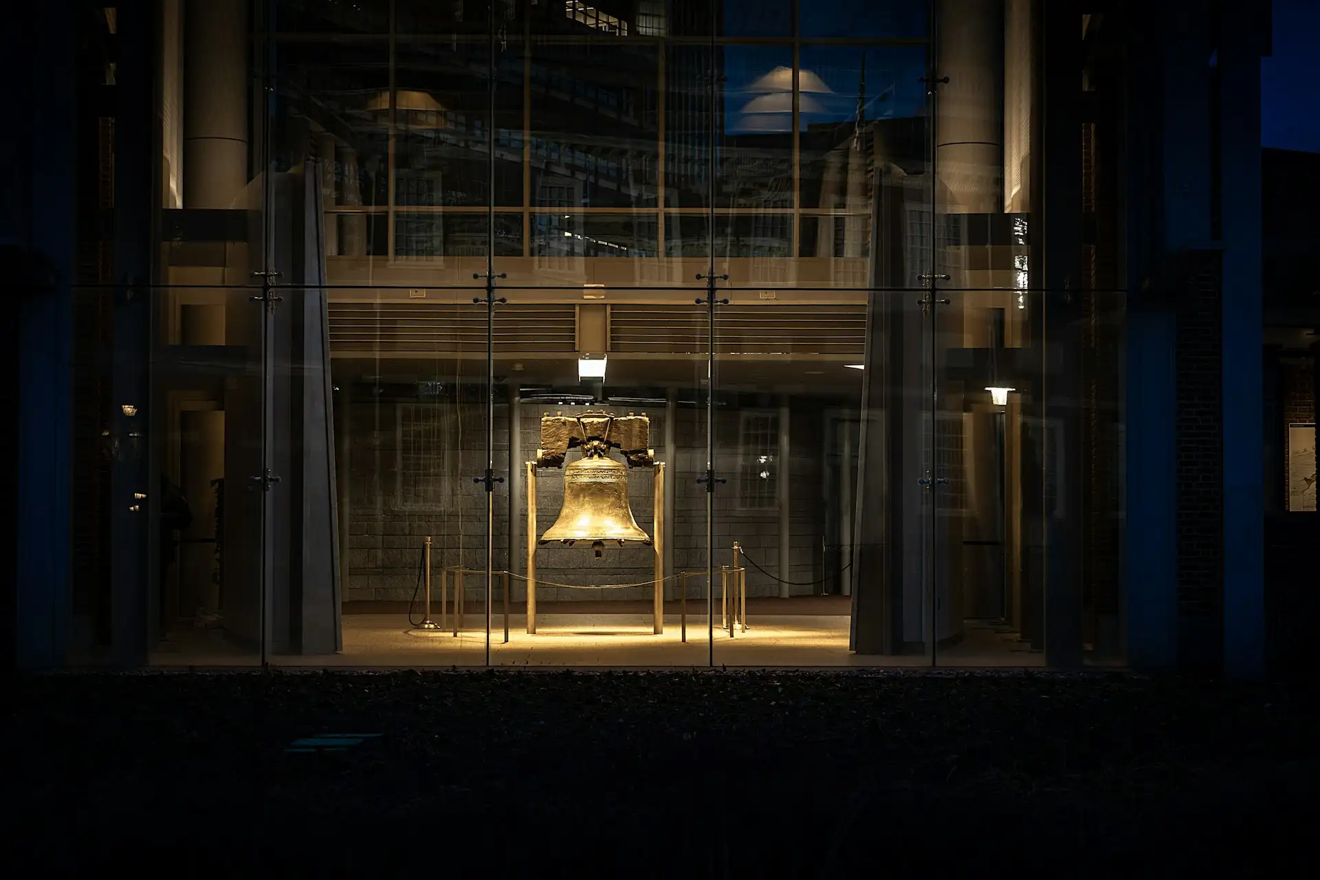 Dzwon Wolności (Liberty Bell)