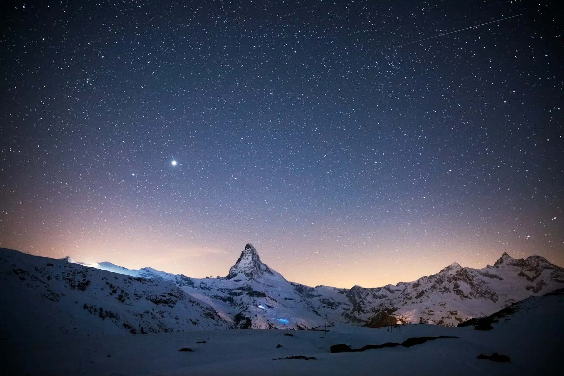 Matterhorn (Zermatt) - popularna atrakcja turystyczna w Szwajcaria