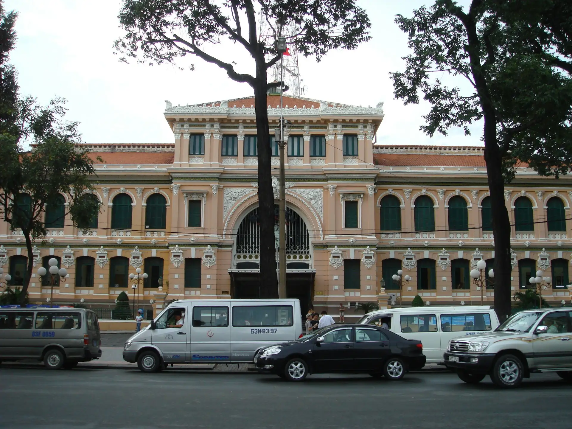 Poczta Główna i Katedra