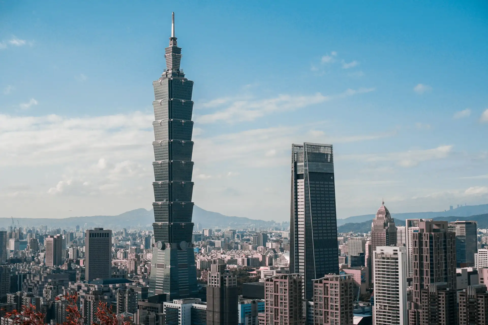 Taipei 101 (Tajpej) - popularna atrakcja turystyczna w Tajwan