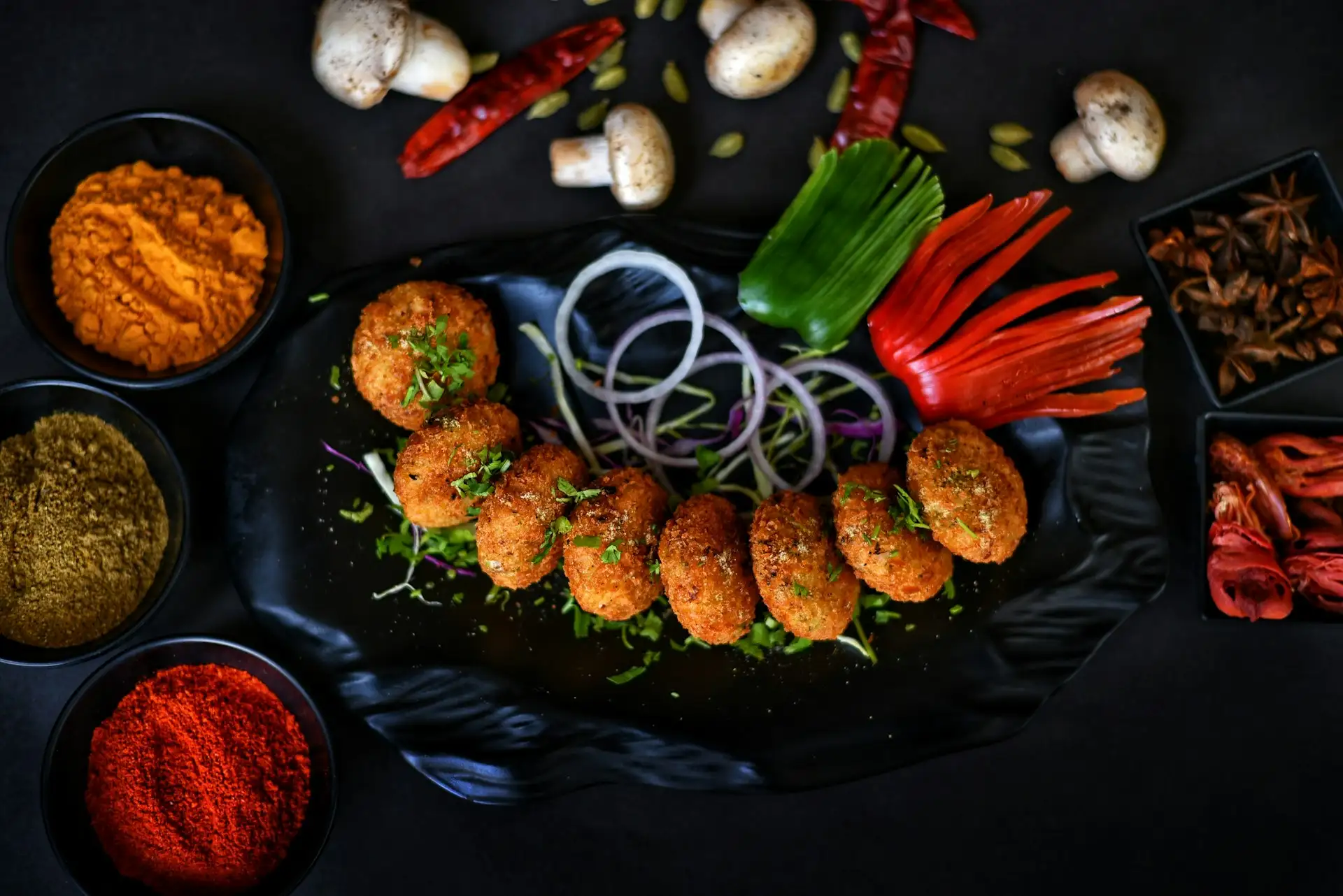 Potrawa Ta'meya (Egipski Falafel) - tradycyjna kuchnia Egipt