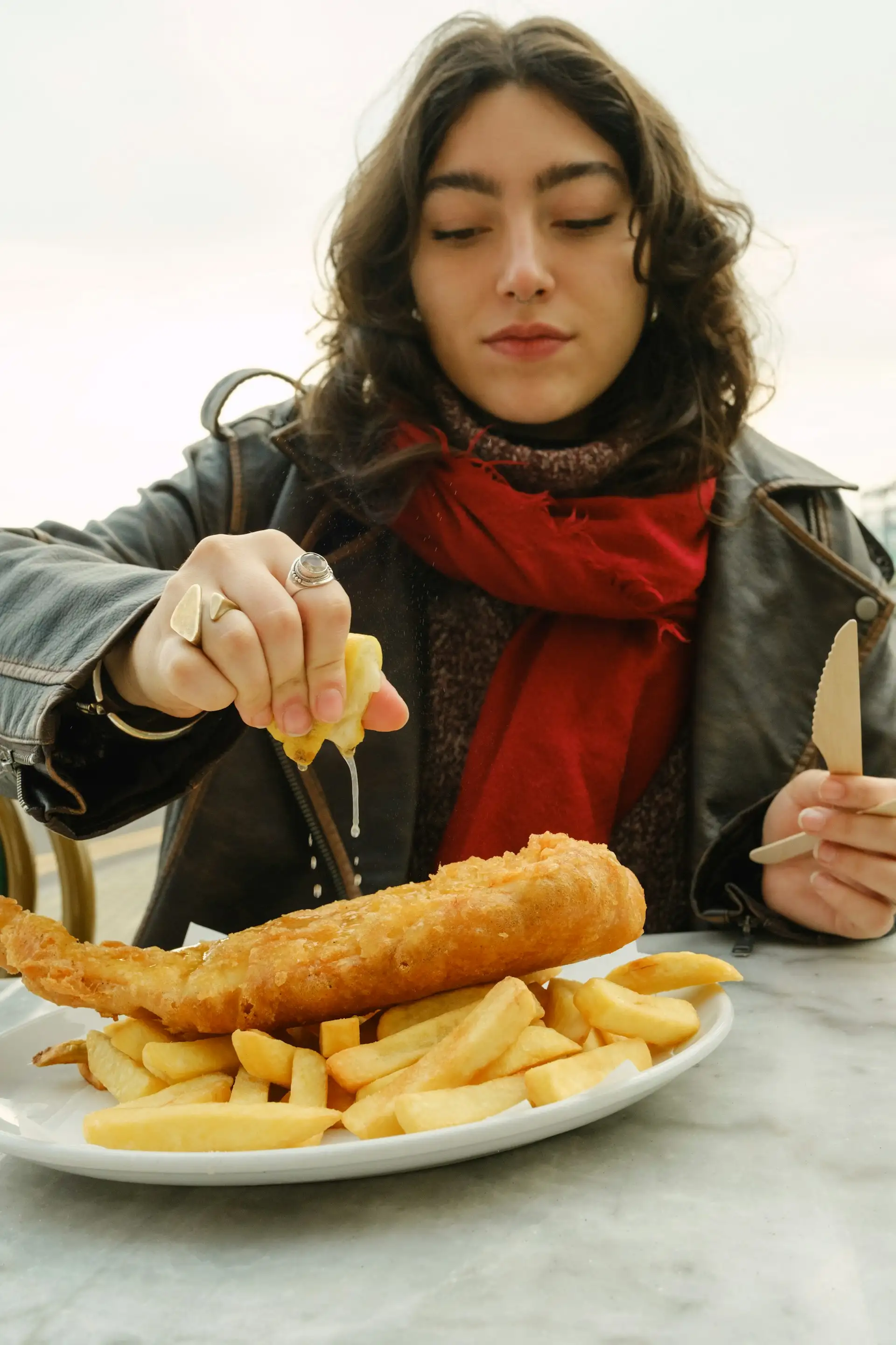Potrawa Fish and Chips - tradycyjna kuchnia Wielka Brytania