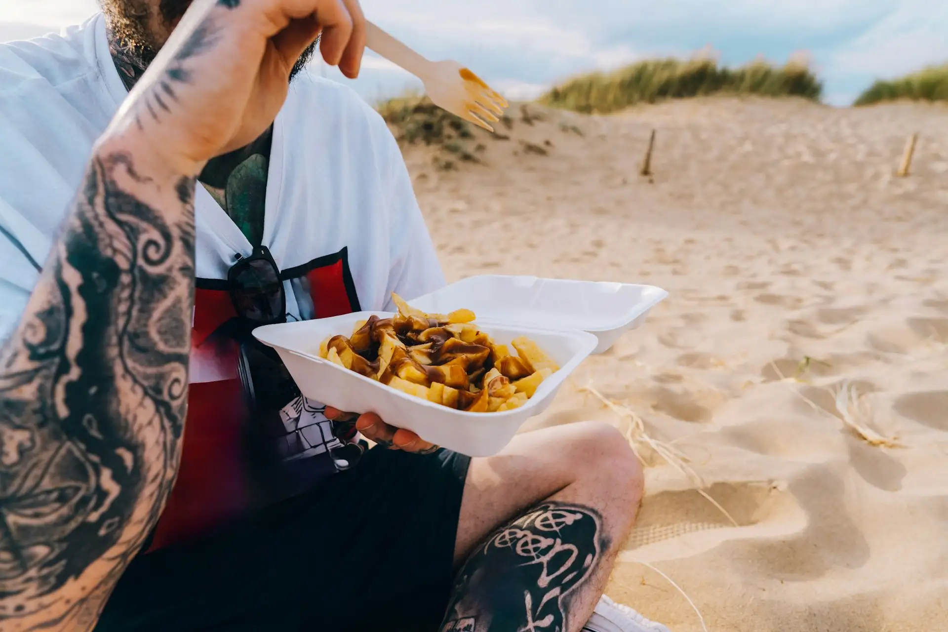 Potrawa Poutine - tradycyjna kuchnia Kanada