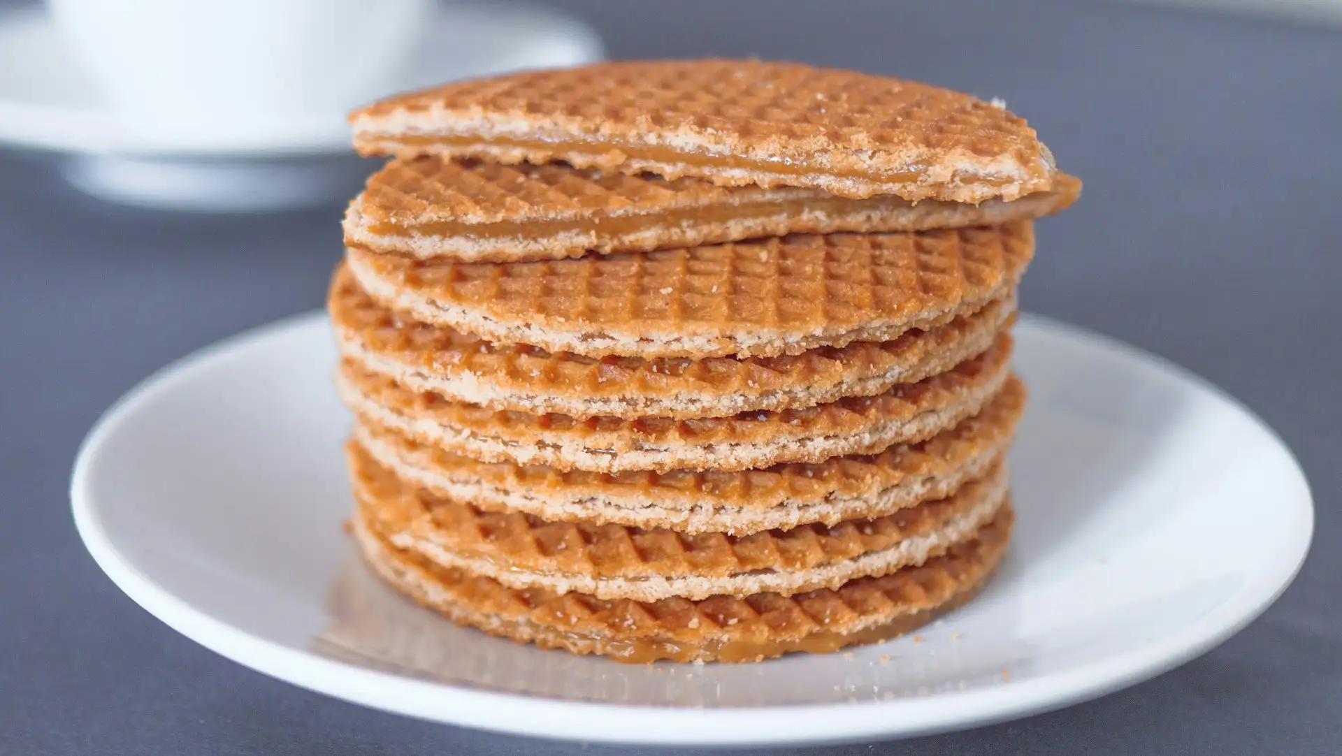 Potrawa Stroopwafel - tradycyjna kuchnia Holandia